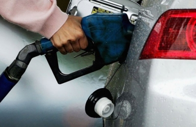 Все больше водителей в Украине переходят на низкооктановый бензин