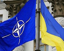 Янукович доволен тем, что Украина не вступила в НАТО