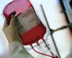  Донецкие доноры платят, чтобы сдать кровь