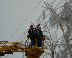Украина расчищает дороги после снежных заносов