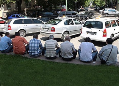 Услуги такси в Украине подорожают в 2-3 раза