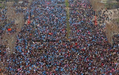 Сотни тысяч парижан присоединились к протестам против однополых браков