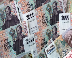 Фальшивые банкноты сможет выявить смартфон