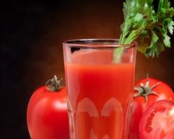 Сок из помидор не заменим для здоровья