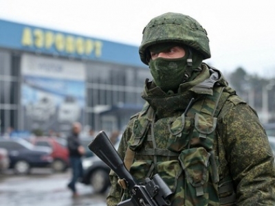 Госпогранслужба задержала "зеленого человечка" на выезде из Крыма