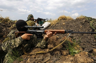 Перемирие не мешает ополченцам обстреливать украинские позиции из "Градов" 