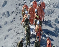 Извержение вулкана Онтакэ унесло жизни 55 человек