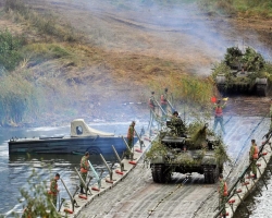 Украинская армия пошла на Луганск