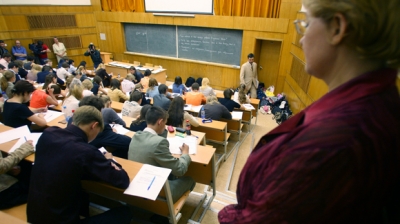 РФ хочет признать дипломы об окончании учебных заведения "ДНР"