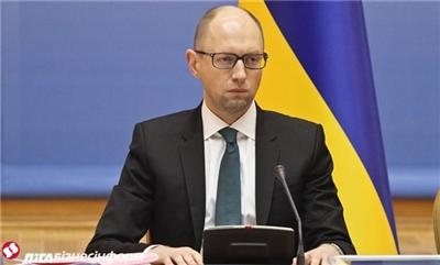 Арсений Яценюк принял важное решение. Руководитель ГФС отстранен 
