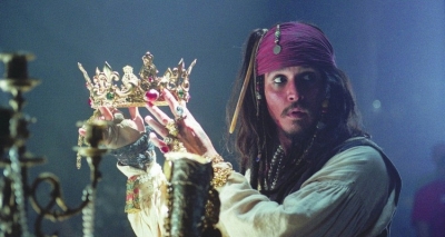 Из-за сильнейшей травмы Джонни Деппа, съемки 5 части "Пиратов" откладываются на неопределенный срок