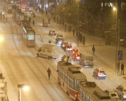 Заморозки в Чехии заставляют людей спать в стоящих поездах