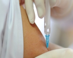 Вакцину от гриппа пока не будут применять из-за смерти 4-х человек