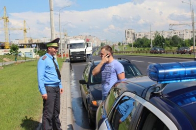 Всем автовладельцам "ДНР" необходимо зарегистрировать свое авто в республике