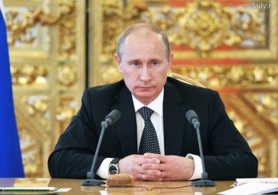 Президент России Владимир Путин настаивает на прямом диалоге украинских властей с представителями так называемых "народных республик" Донбасса