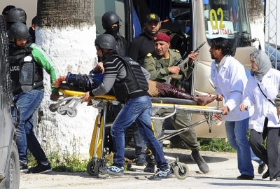 Теракт в Тунисе: боевик в полицейской форме расстрелял 27 посетителей отеля Marhaba