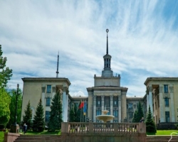 Были переданы подписи жителей Луганска представителю ООН против блокады Донбасса