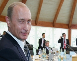 Владимир Путин опубликовал свою декларацию о доходах за 2014 год. (Фото)