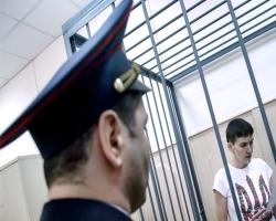 Арест украинской летчицы Надежды Савченко продлили до 30 июня