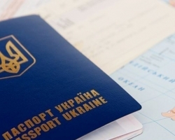Депутаты обратились к государствам-членам ЕС с просьбой назвать точную дату, когда украинцы смогут ездить в Европу без виз