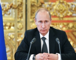 Президент России Владимир Путин настаивает на прямом диалоге украинских властей с представителями так называемых "народных республик" Донбасса