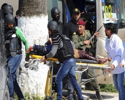 Теракт в Тунисе: боевик в полицейской форме расстрелял 27 посетителей отеля Marhaba
