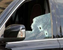 В Москве водитель Porsche Cayenne на перекрестке обстрелял девушку из пистолета