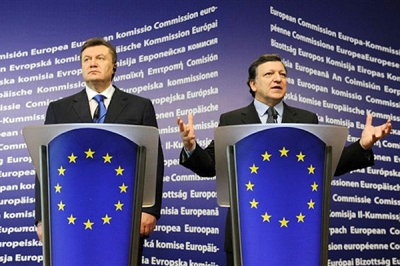 Евросоюз официально отказался от встречи с Януковичем