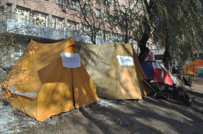 В Донецке суд запретил чернобыльцам голодать из-за угрозы теракта