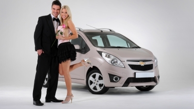 В День всех влюбленных поступил в продажу розовый Chevrolet ситикар Spark