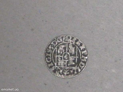 Волынские археологи наткнулись на клад из средневековых серебрянных монет