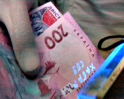 Во Львове преподаватель заплатит 10 тысяч гривен штрафа за взятку