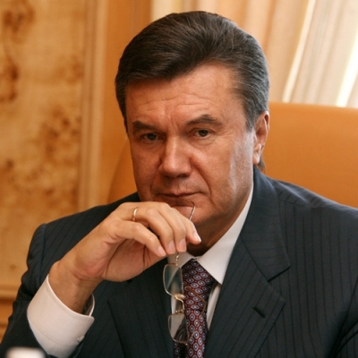 В прикарпатские земли резиденции Януковича зароют еще 30 млн. грн. Общие затраты подбираются к 200 миллионам.