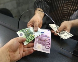 Эксперт: Евро подешевеет в течении следующей недели