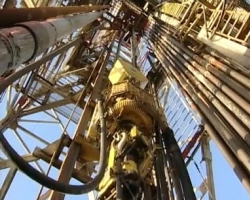 Мировые цены на нефть продолжают падать