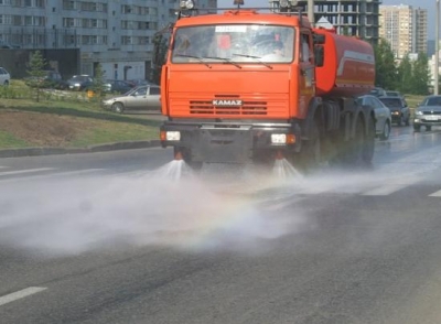 По Киевским дорогам разольют уксус