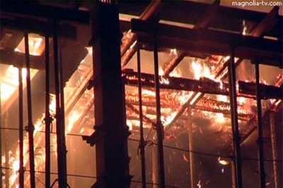 Ночью в Киеве сгорел завод