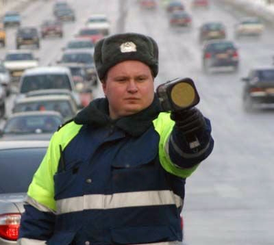 ГАИ предупреждает, что срок, предоставленный для замены "советских" водительских прав, истекает