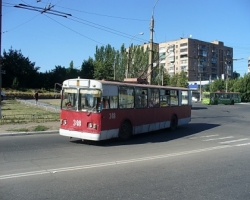 Алчевские троллейбусники объявили бессрочную забастовку