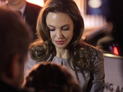 Анджелина Джоли будет удалять и другие органы