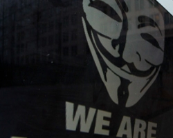 Anonymous официально обратились к россиянам