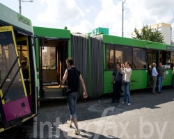 Столкновение автобуса и троллейбуса в Запорожье не обошлось без жертв