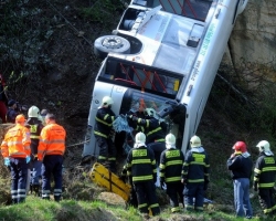 Автобус, пропасть и десятки погибших…