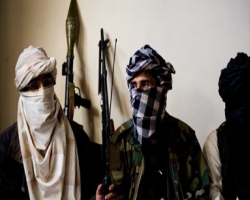 Талибы  освободили 250 зеков, взяв штурмом пакистанскую тюрьму
