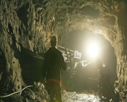 Обвал на Луганской шахте. Опять не обошлось без жертв