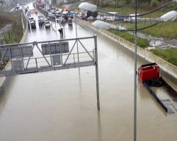 В Сочи наводнение затопило олимпийские объекты
