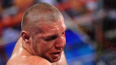 Русский боксер Магомед Абдусаламов наконец-то вышел из комы после поединка