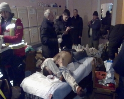 Мужчина, раненый вчера на Грушевского, умер