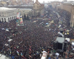 Десятки человек пропали на киевском Майдане