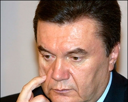В Сети появился "президентский указ" сбежавшего из страны Януковича